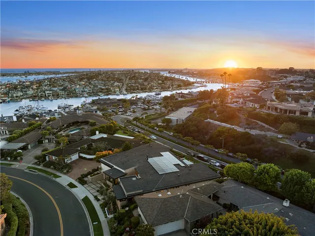 $15,970,000 | 1521 Bayadere Terrace, Corona del Mar, CA 92625