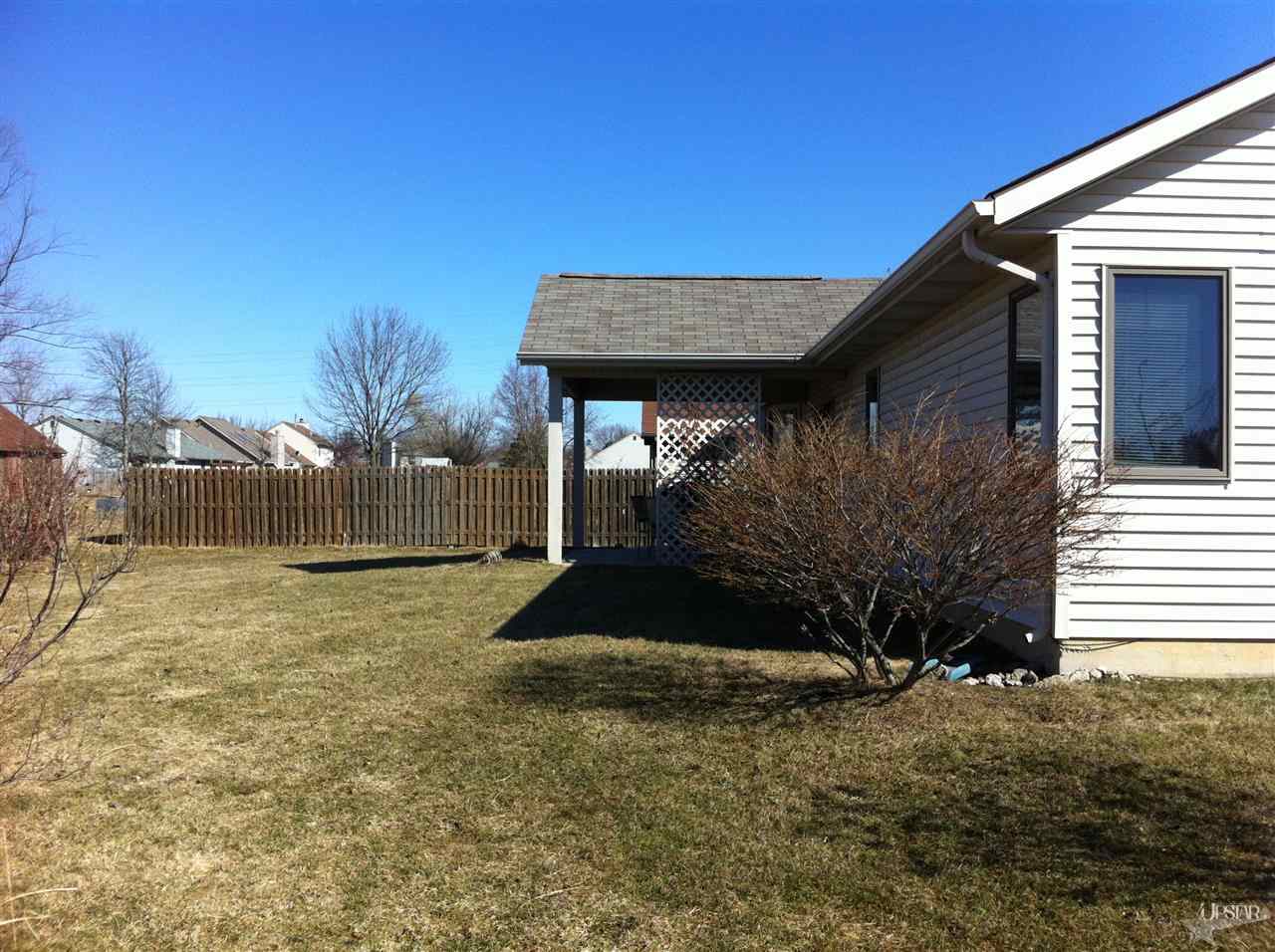 6136 Shadow Ridge Place Fort Wayne, IN 46804 - Photo 6 of 19 Gallery Image 6