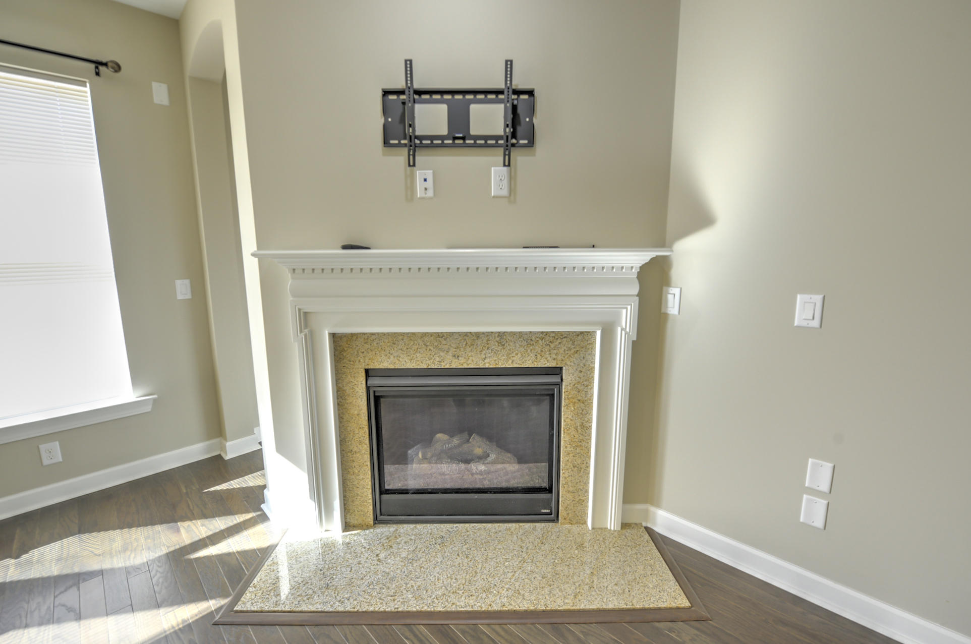 307 Fox Ridge Lane Moncks Corner, SC 29461 - Photo 4 of 42 _DSC1561_2_3_4_5