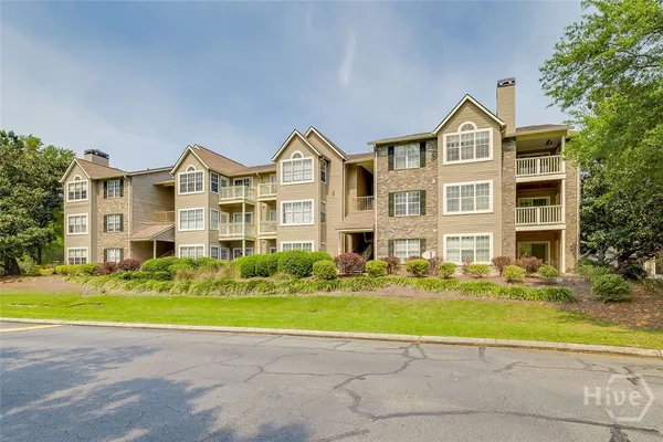 $250,000 | 12300 Apache Avenue, Unit 307, Savannah, GA 31419