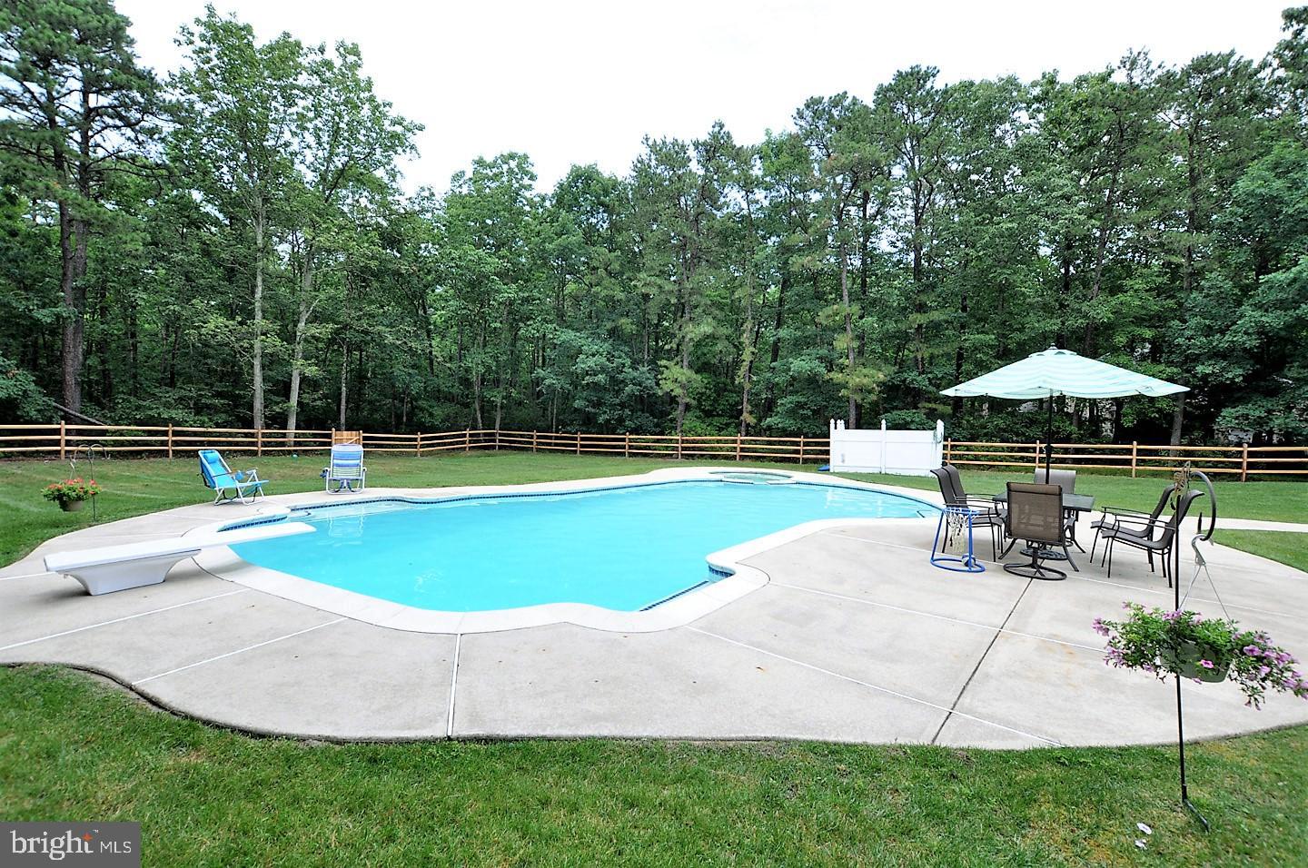 6 Macclesfield Drive Medford, NJ 08055 - Photo 2 of 41 Heated Gunite Pool