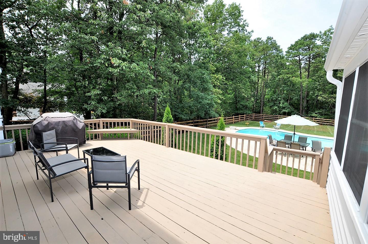 6 Macclesfield Drive Medford, NJ 08055 - Photo 32 of 41 Expansive wood deck