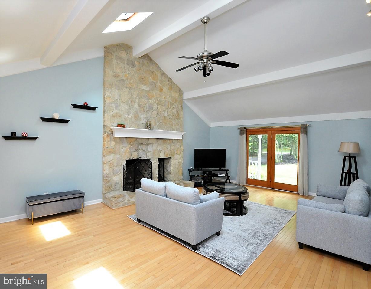 6 Macclesfield Drive Medford, NJ 08055 - Photo 10 of 41