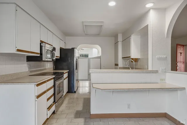 $349,000 | 17730 Pomo Trail, Clearlake Oaks, CA 95423