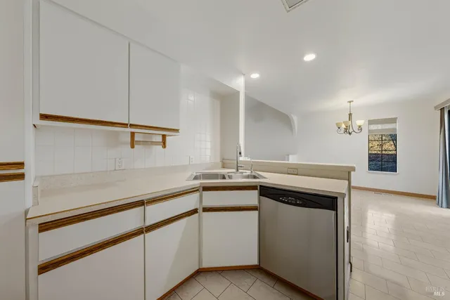 $349,000 | 17730 Pomo Trail, Clearlake Oaks, CA 95423