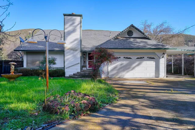 $349,000 | 17730 Pomo Trail, Clearlake Oaks, CA 95423