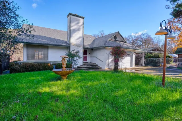 $349,000 | 17730 Pomo Trail, Clearlake Oaks, CA 95423