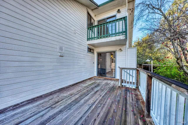 $349,000 | 17730 Pomo Trail, Clearlake Oaks, CA 95423