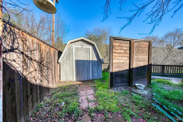 $349,000 | 17730 Pomo Trail, Clearlake Oaks, CA 95423