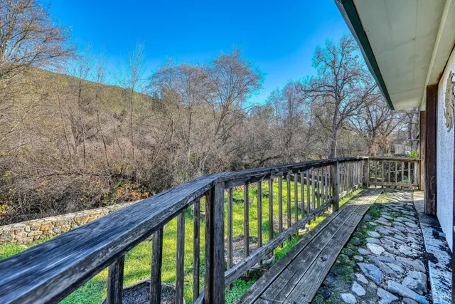 $349,000 | 17730 Pomo Trail, Clearlake Oaks, CA 95423