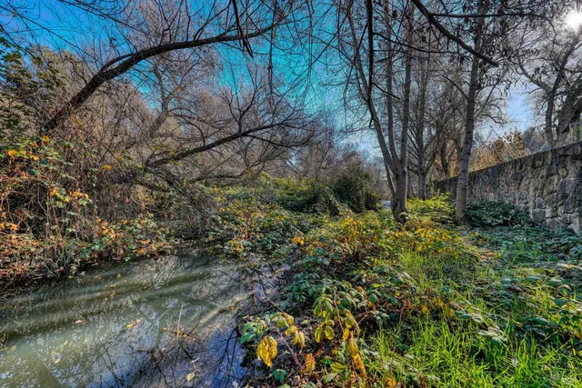 $349,000 | 17730 Pomo Trail, Clearlake Oaks, CA 95423