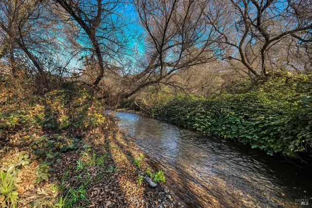 $349,000 | 17730 Pomo Trail, Clearlake Oaks, CA 95423