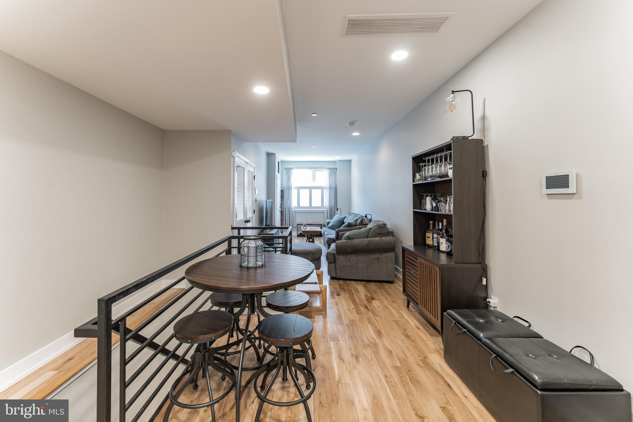 614 Master Street, Unit 1 Philadelphia, PA 19122 - Photo 3 of 28