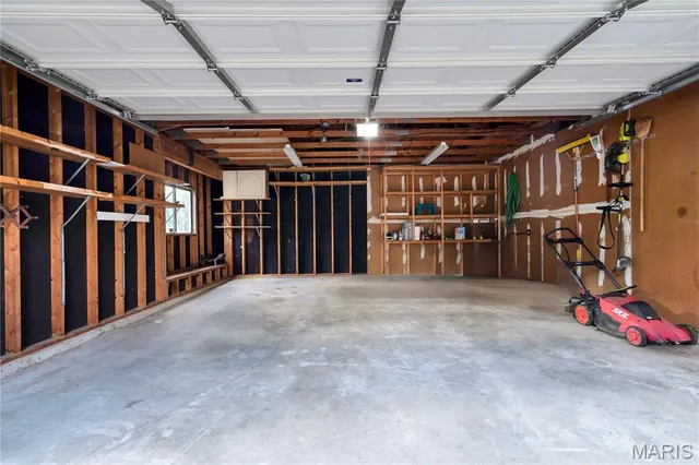 $364,900 | 954 Barcroft Woods Court, Manchester, MO 63021