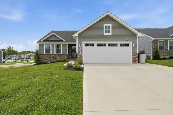 $369,900 | 1082 Bookman Avenue, Akron, OH 44312