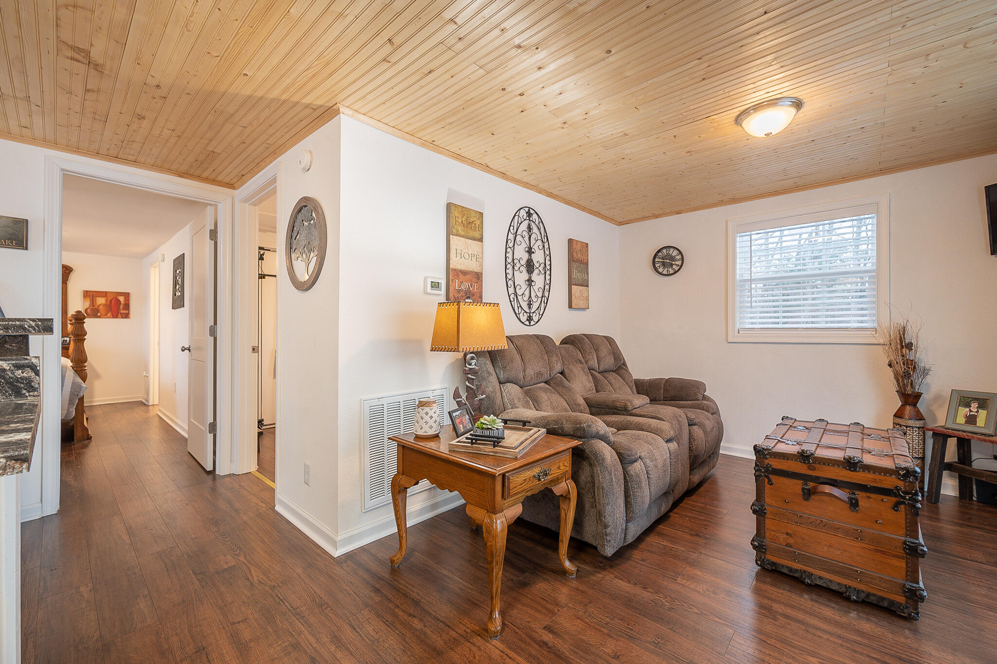 2240 Buccaneer Road Moneta, VA 24121 - Photo 12 of 25 DSC_6108-HDR