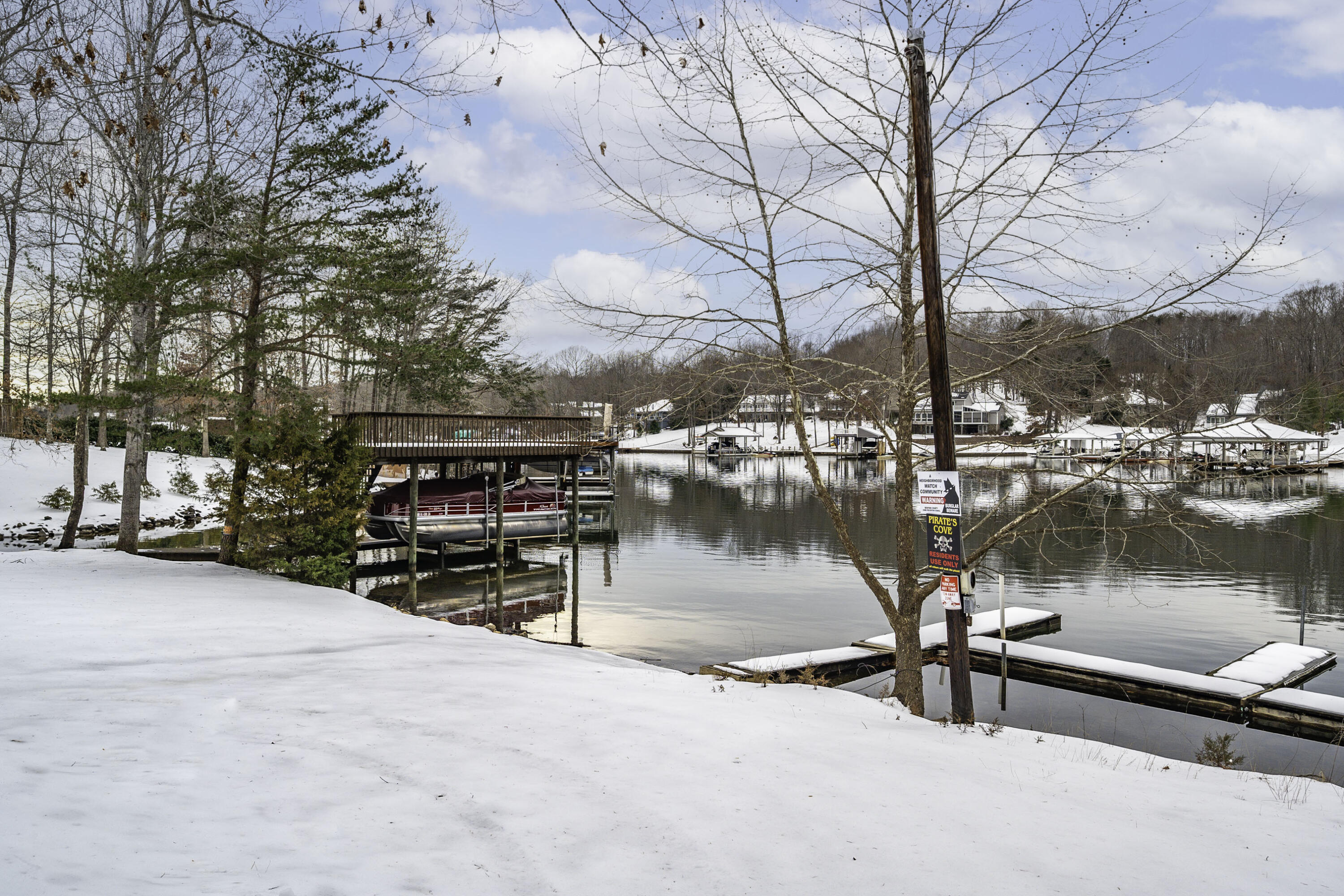 2240 Buccaneer Road Moneta, VA 24121 - Photo 23 of 25 DSC_6145