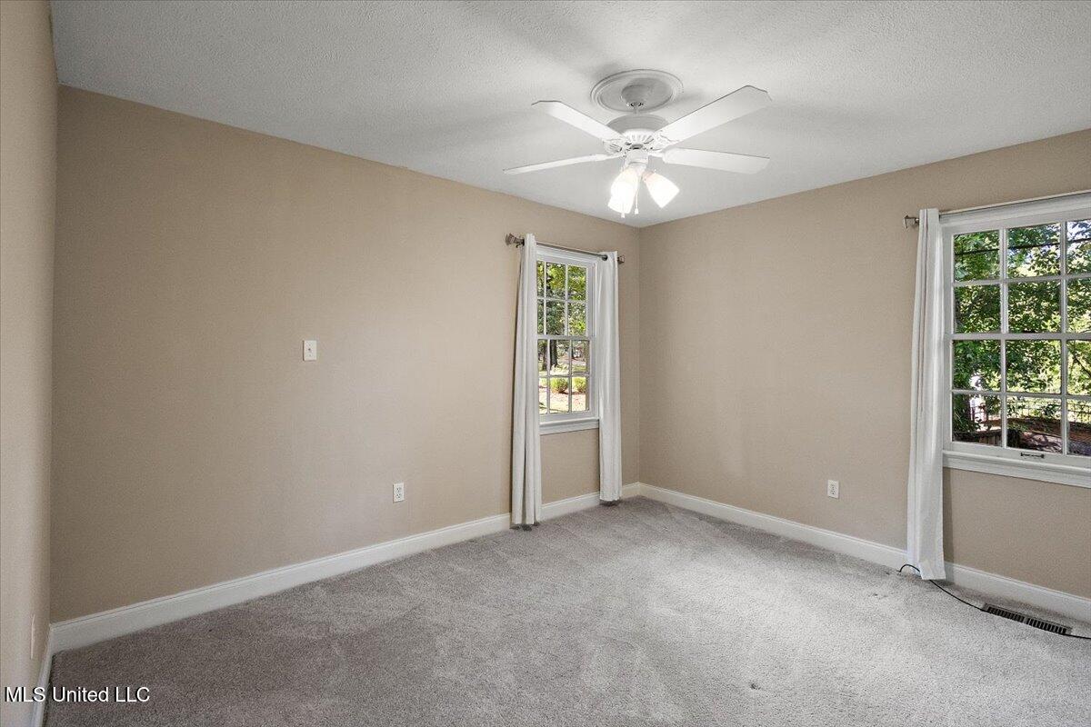 809 Oakwood Drive Clinton, MS 39056 - Photo 24 of 39 24-3HTP6219