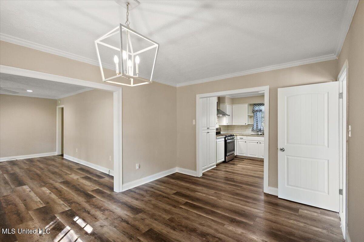 809 Oakwood Drive Clinton, MS 39056 - Photo 10 of 39 10-3HTP6171