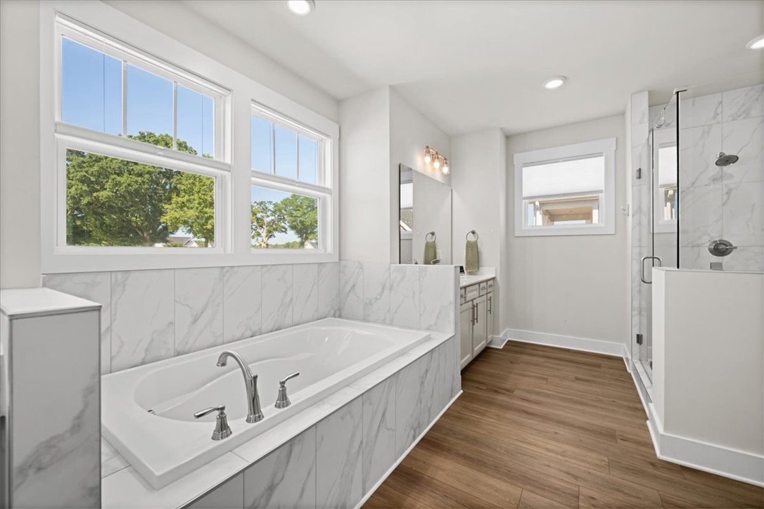621 Wh Kay Lane Anderson, SC 29621 - Photo 24 of 50 Luxury, meet function and beauty.