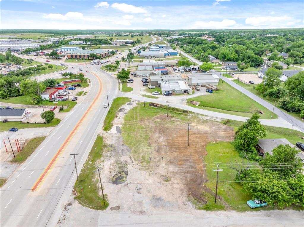 1008 South Virginia Street Terrell, TX 75160 - Photo 13 of 22 a view of a city
