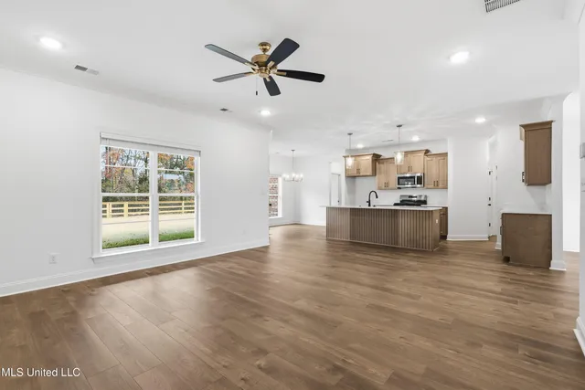 $447,900 | 1418 Crk Hvn Drive, Hernando, MS 38632