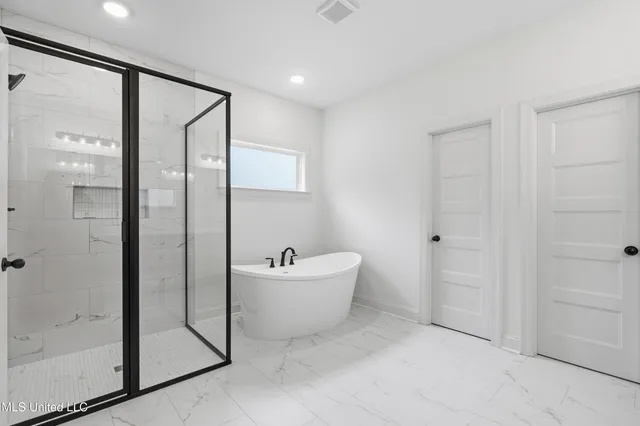 $447,900 | 1418 Crk Hvn Drive, Hernando, MS 38632