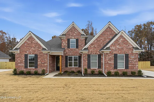 $447,900 | 1418 Crk Hvn Drive, Hernando, MS 38632