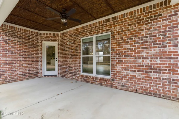 $447,900 | 1418 Crk Hvn Drive, Hernando, MS 38632