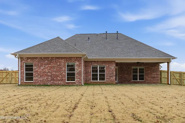 $447,900 | 1418 Crk Hvn Drive, Hernando, MS 38632