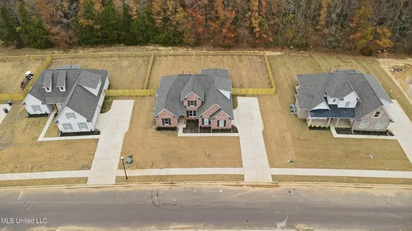 $447,900 | 1418 Crk Hvn Drive, Hernando, MS 38632