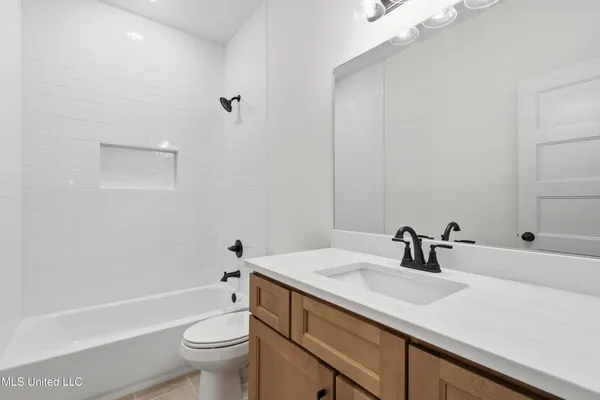 $447,900 | 1418 Crk Hvn Drive, Hernando, MS 38632