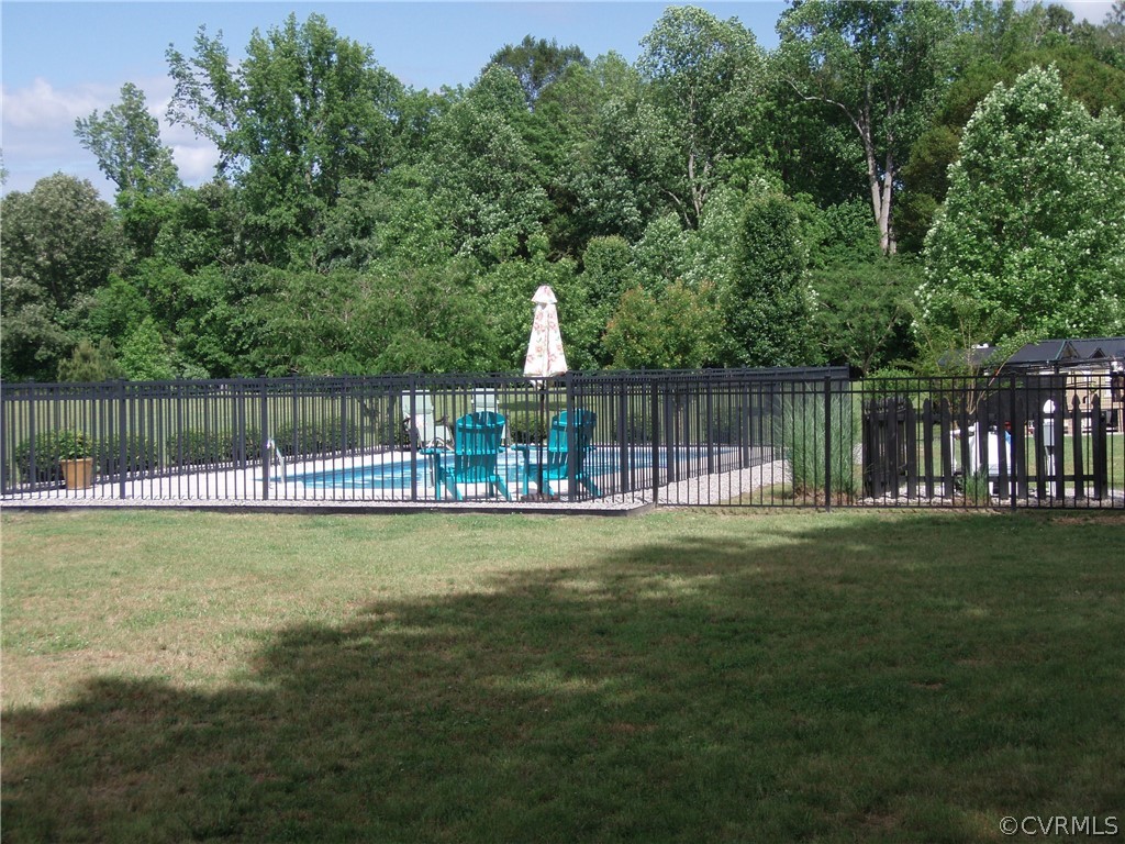 15822 Springfield Drive Disputanta, VA 23842 - Photo 13 of 43 Gallery Image 13