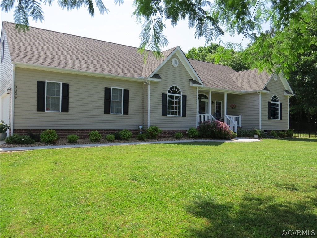 15822 Springfield Drive Disputanta, VA 23842 - Photo 2 of 43 Gallery Image 2