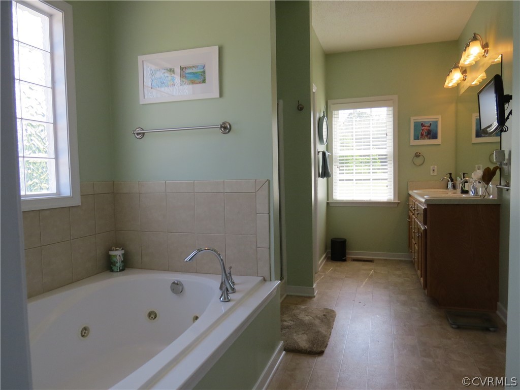 15822 Springfield Drive Disputanta, VA 23842 - Photo 32 of 43 Gallery Image 32