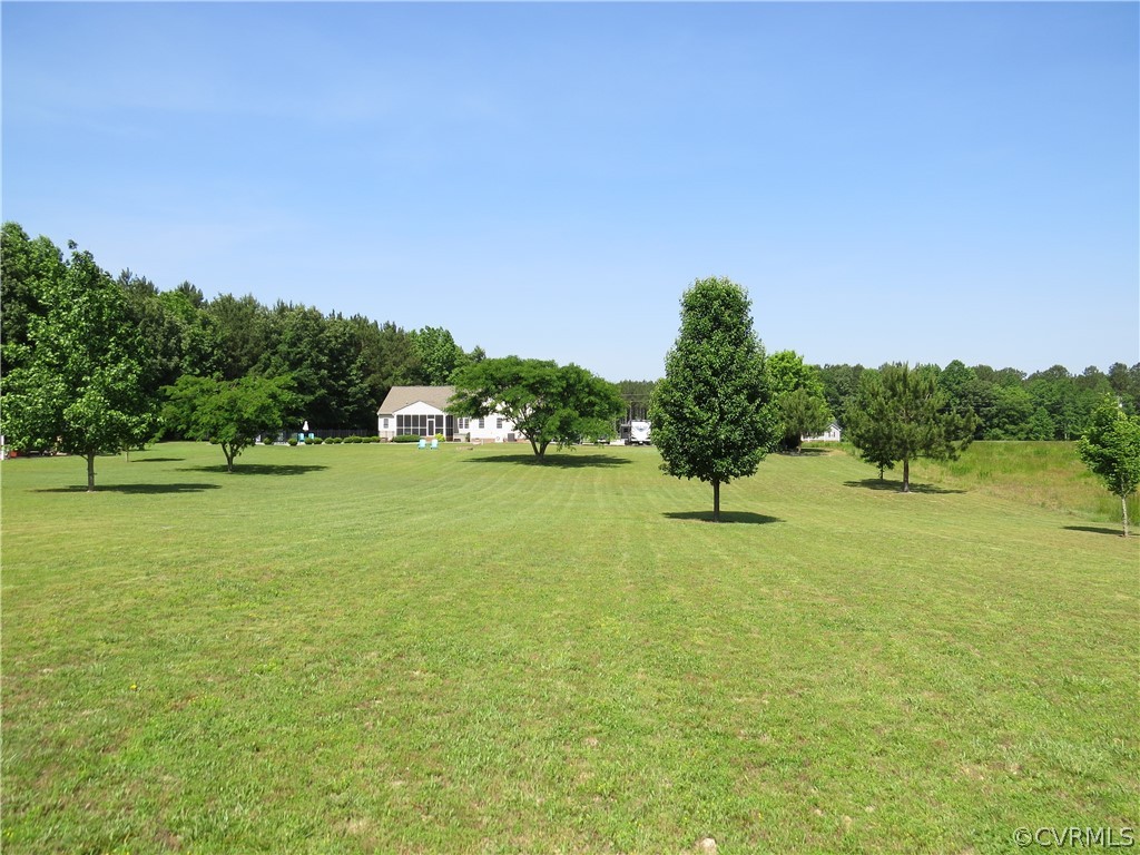 15822 Springfield Drive Disputanta, VA 23842 - Photo 9 of 43 Gallery Image 9