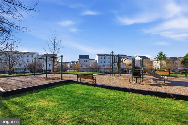 $1,900 | 22691 Blue Elder Terrace, Unit 101, Brambleton, VA 20148