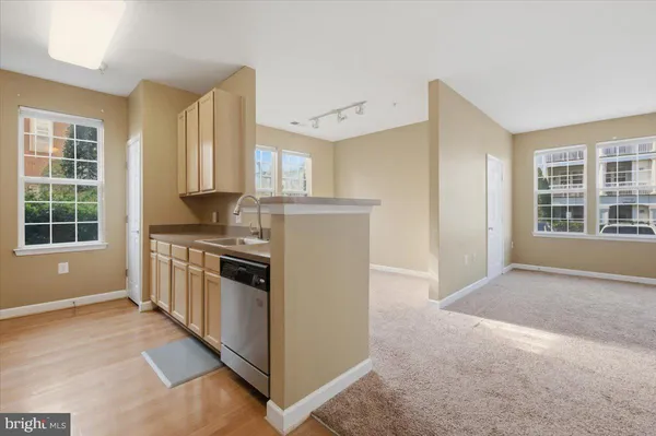 $1,900 | 22691 Blue Elder Terrace, Unit 101, Brambleton, VA 20148