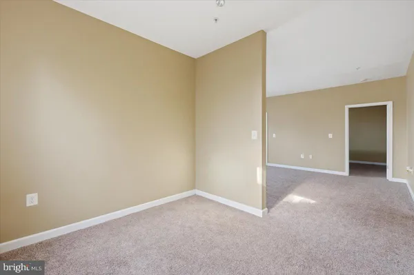 $1,900 | 22691 Blue Elder Terrace, Unit 101, Brambleton, VA 20148