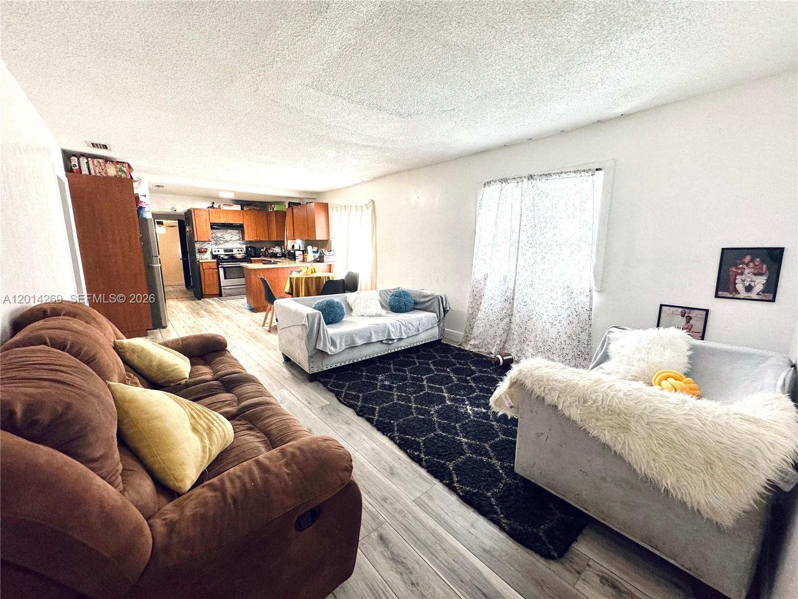 1484 Northwest 60th Street Miami, FL 33142 - Photo 10 of 28