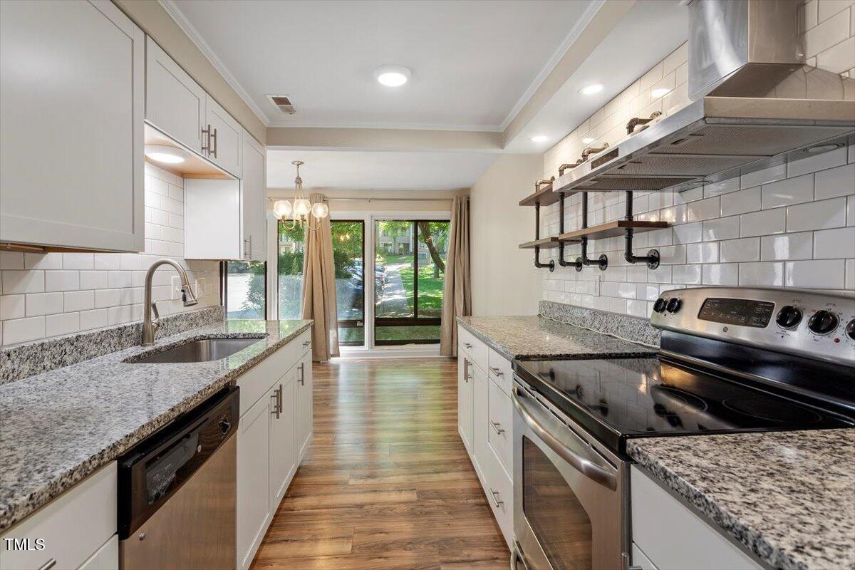 1782 Quail Ridge Road Raleigh, NC 27609 - Photo 4 of 17 Kitchen