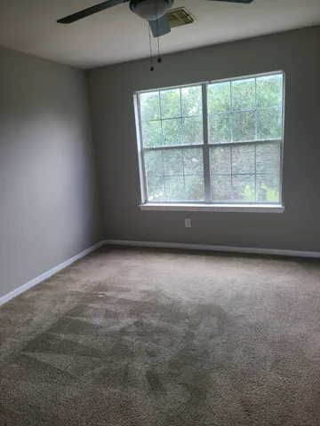 $1,950 | 1411 Heathcote Lane, Houston, TX 77073