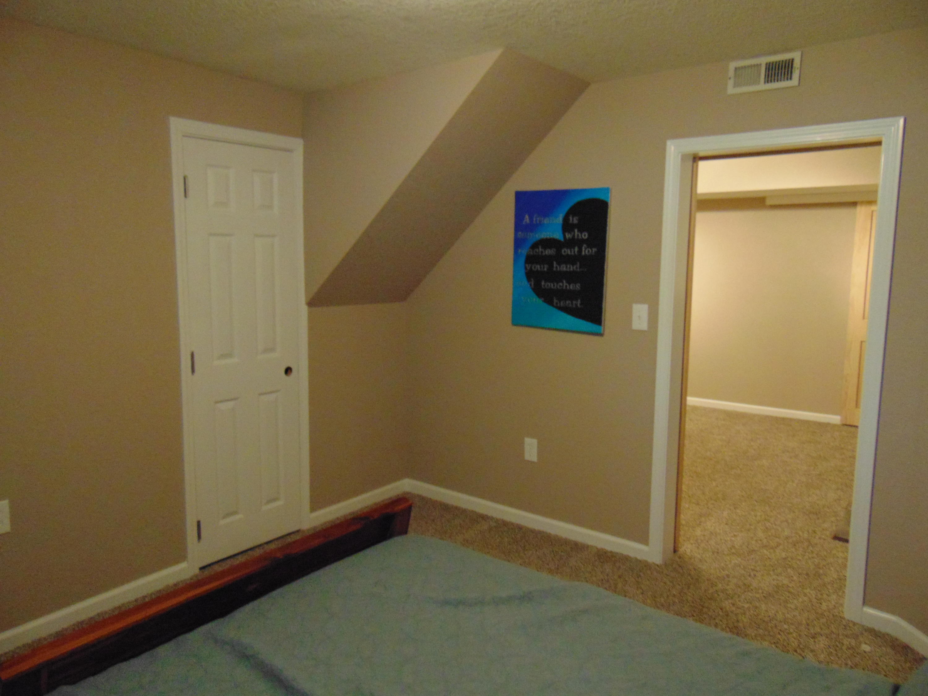 314 Cross Street Clinton, TN 37716 - Photo 27 of 34 DSC00136.JPG