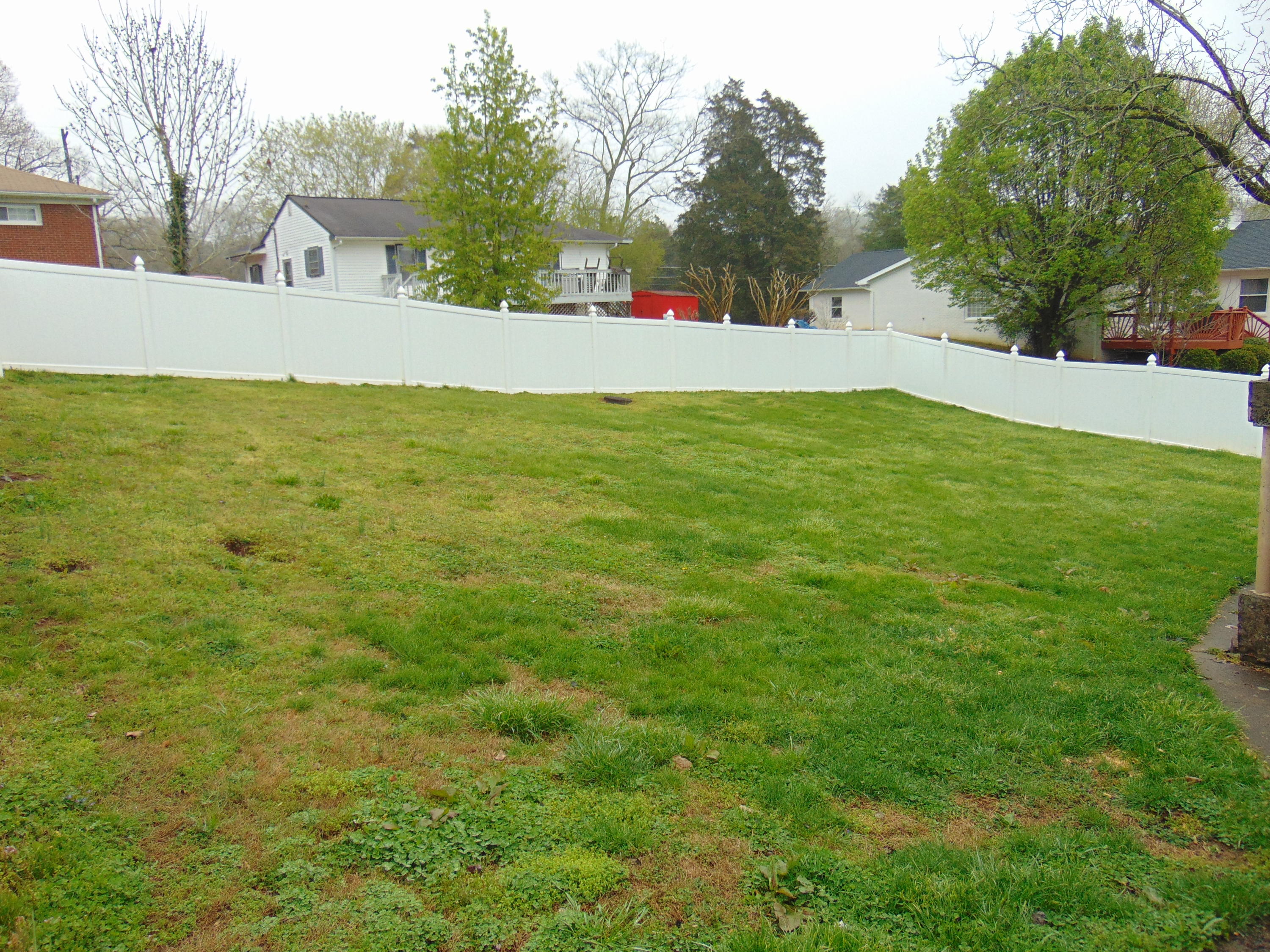 314 Cross Street Clinton, TN 37716 - Photo 34 of 34 DSC00122.JPG