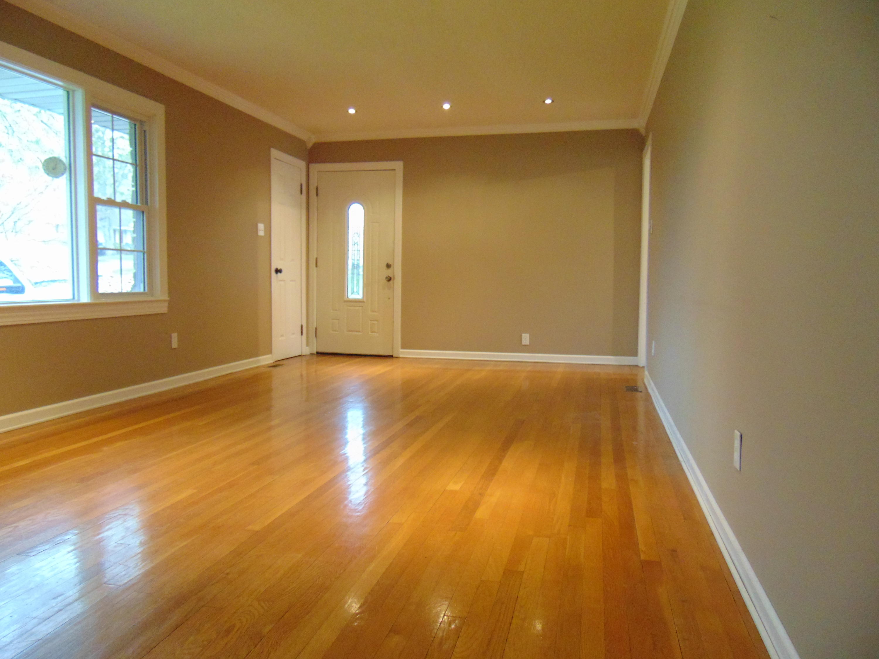 314 Cross Street Clinton, TN 37716 - Photo 8 of 34 DSC00109.JPG