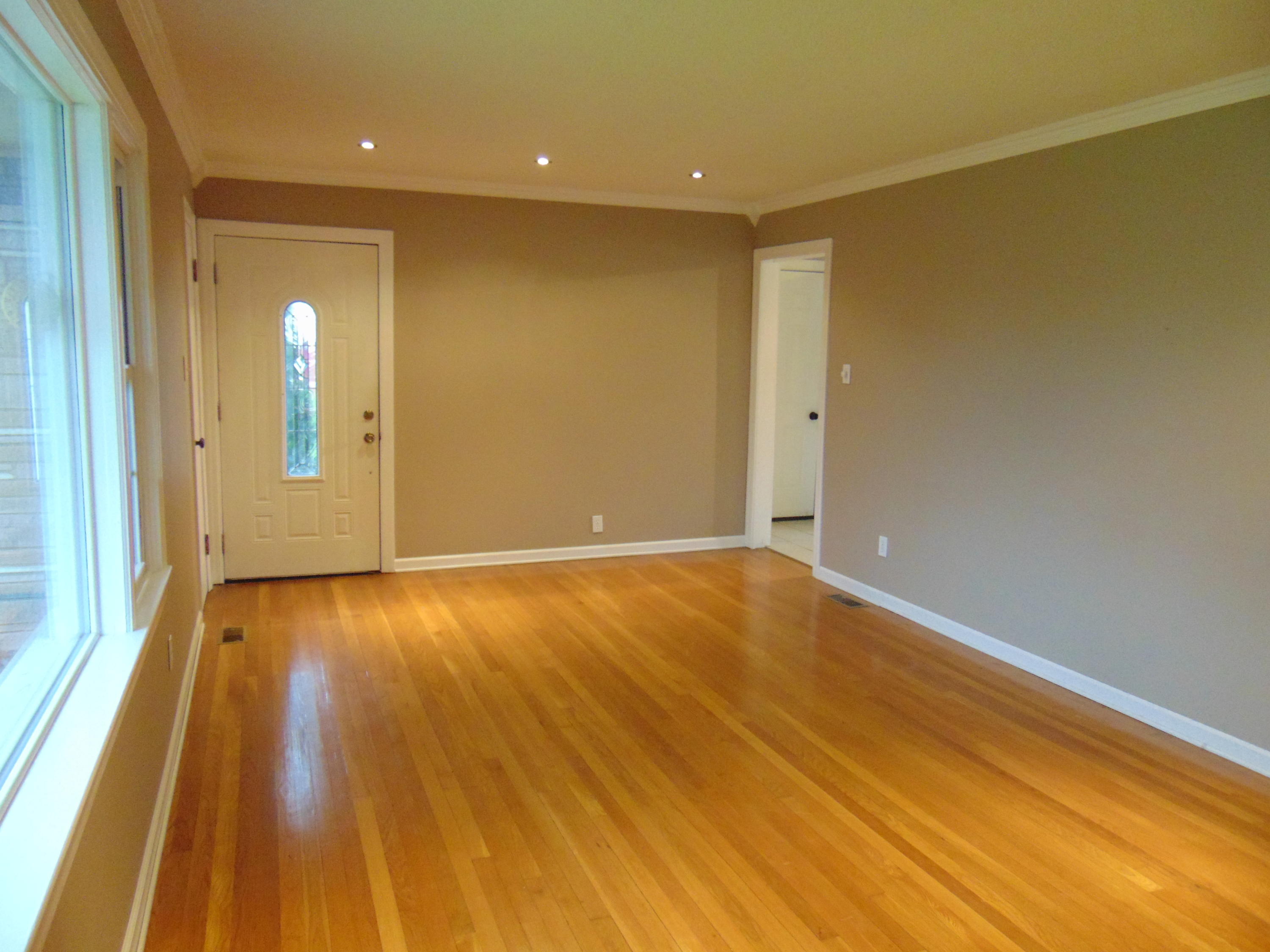 314 Cross Street Clinton, TN 37716 - Photo 9 of 34 DSC00110.JPG