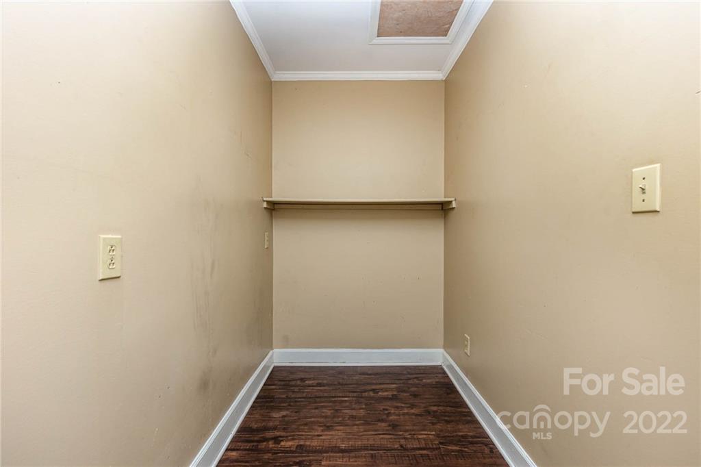 3415 Spring Terrace Lane Charlotte, NC 28269 - Photo 18 of 23 a view of room