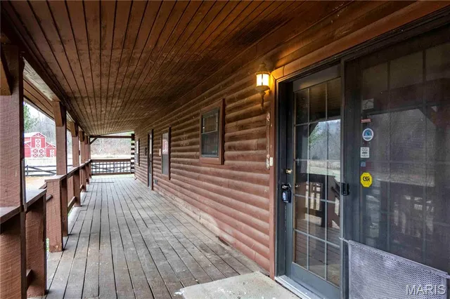 $1 | 26442 Highway 49, Lesterville, MO 63654