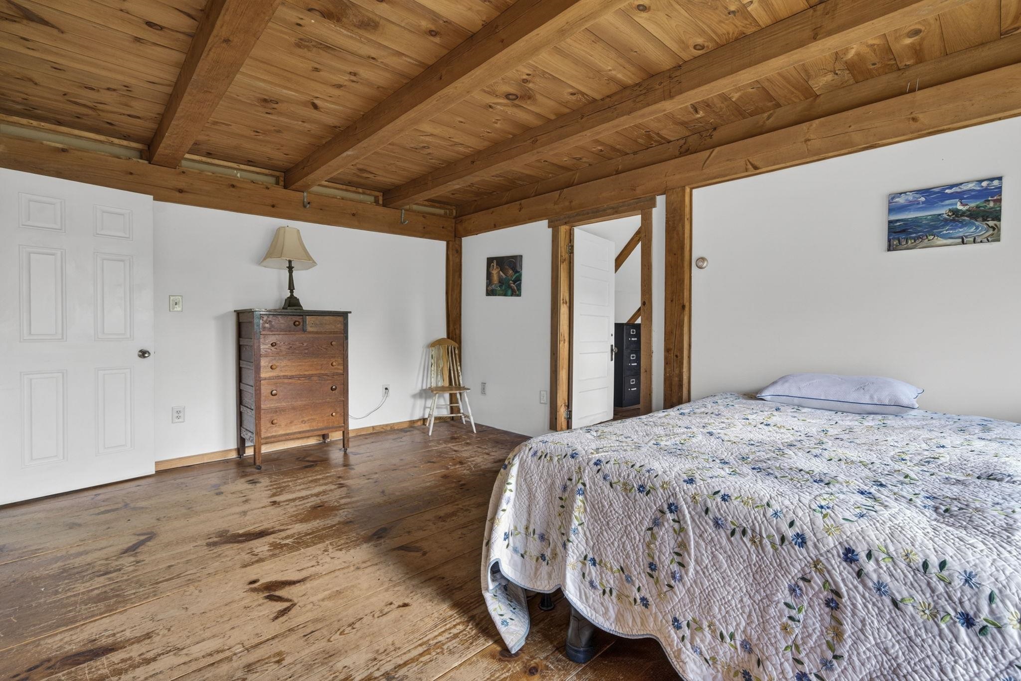 133 Hackett Hill Road Hooksett, NH 03106 - Photo 32 of 55