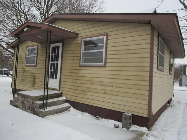 $78,100 | 729 Dowling Street, Kendallville, IN 46755